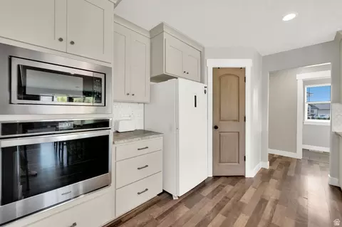 Kitchen - 2885 E 330 N, Spanish Fork, UT 84660 photo 2 of 9
