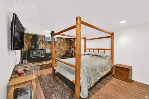 Bedroom - 751 N Robins Ave E, Ogden, UT 84404 photo 2 of 3