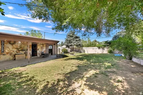Exterior - 751 N Robins Ave E, Ogden, UT 84404 photo 3 of 5