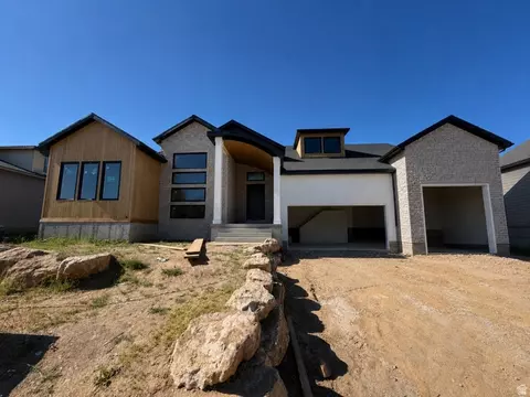 1290 W Caribou Ct, Pleasant View, UT 84414