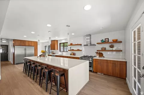 8065 S Overhill Cir, Cottonwood Heights, UT 84121