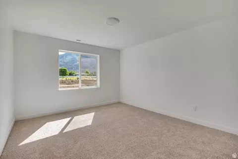 Bedroom - 1046 N Summit View Dr W, Harrisville, UT 84404 photo 1 of 4
