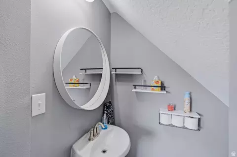 Bath - 375 S 100 E, Logan, UT 84321 photo 2 of 2
