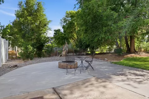 Exterior - 375 S 100 E, Logan, UT 84321 photo 3 of 6