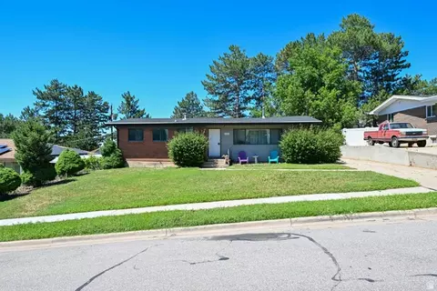 1070 40th St, Ogden, UT 84403