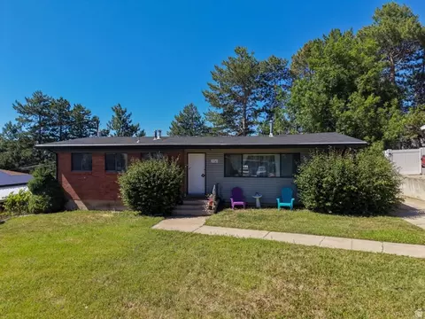 1070 40th St, Ogden, UT 84403 photo 3