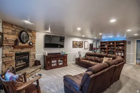 Living - 365 E 290 N, Orem, UT 84057 photo 3 of 3
