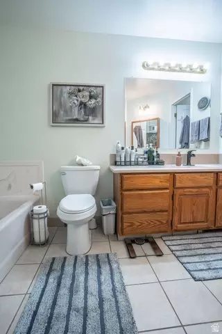 Bath - 365 E 290 N, Orem, UT 84057 photo 3 of 5