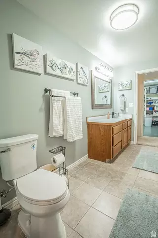 Bath - 365 E 290 N, Orem, UT 84057 photo 4 of 5