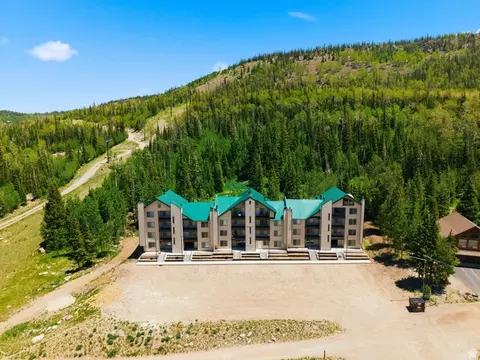 651 S Snowflake Ln #109, Brian Head, UT 84719 photo 35