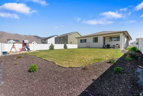 1851 E Chukar Dr N #B167, Eagle Mountain, UT 84005 photo 41