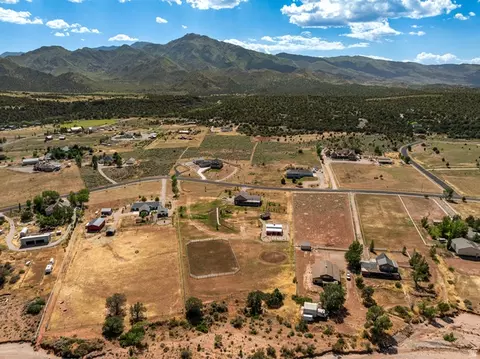 2025 S 2500 E, New Harmony, UT 84757 photo 55