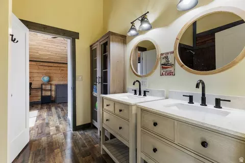 2025 S 2500 E, New Harmony, UT 84757 photo 44