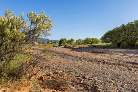 2025 S 2500 E, New Harmony, UT 84757 photo 29