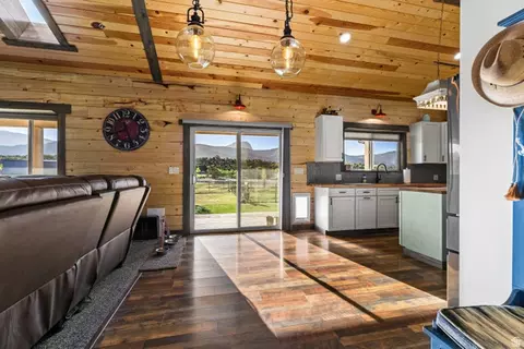 2025 S 2500 E, New Harmony, UT 84757 photo 10