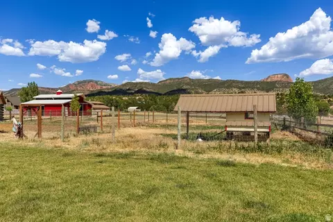 2025 S 2500 E, New Harmony, UT 84757 photo 53