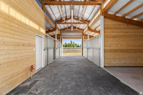 2025 S 2500 E, New Harmony, UT 84757 photo 17