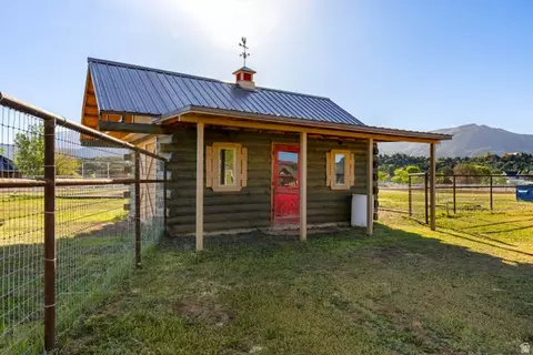 2025 S 2500 E, New Harmony, UT 84757 photo 26