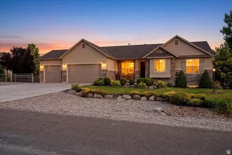 7145 N Ridge Rd W, Lake Point, UT 84074
