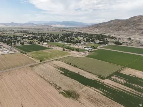 400 E 400 N, Elsinore, UT 84724 photo 14