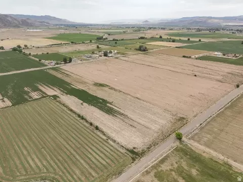 400 E 400 N, Elsinore, UT 84724 photo 13