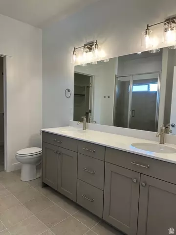 Bath - 143 N 1275 W #113, Layton, UT 84041 photo 1 of 2