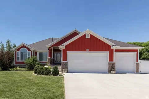 3915 N 2700 W, Farr West, UT 84404
