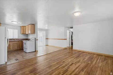 Living - 2443 N 475 W, Sunset, UT 84015 photo 4 of 5