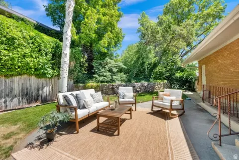 Exterior - 1783 S 500 E, Bountiful, UT 84010 photo 5 of 9