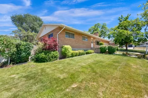 Exterior - 1783 S 500 E, Bountiful, UT 84010 photo 8 of 9