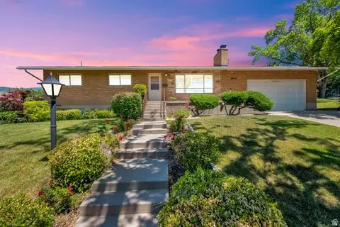 Exterior - 1783 S 500 E, Bountiful, UT 84010 photo 7 of 9
