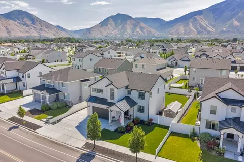 View/Area - 252 N Sunrise Ranch Dr, Mapleton, UT 84664 photo 2 of 8