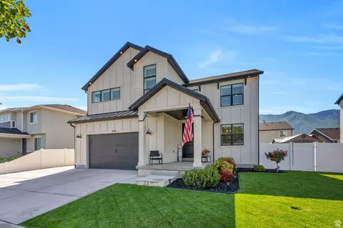 Exterior - 252 N Sunrise Ranch Dr, Mapleton, UT 84664 photo 2 of 11