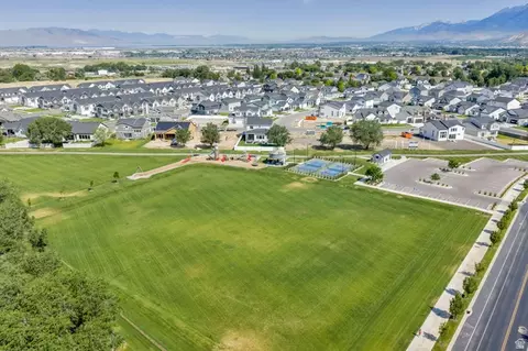 View/Area - 252 N Sunrise Ranch Dr, Mapleton, UT 84664 photo 8 of 8