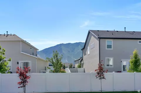 Exterior - 252 N Sunrise Ranch Dr, Mapleton, UT 84664 photo 11 of 11