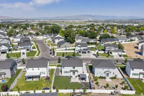 View/Area - 252 N Sunrise Ranch Dr, Mapleton, UT 84664 photo 4 of 8