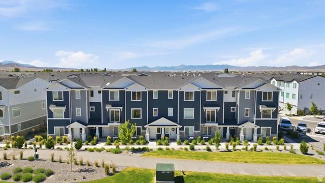 1727 E Wolverine Way, Eagle Mountain, UT 84005