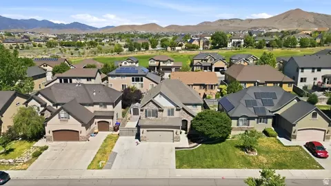 3817 E Pinehurst Dr, Eagle Mountain, UT 84005 photo 43
