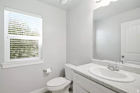 Bath - 81 N 850 E, Salem, UT 84653 photo 1 of 6