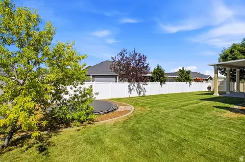 Exterior - 81 N 850 E, Salem, UT 84653 photo 5 of 9