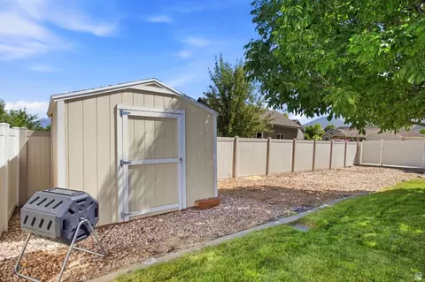 Exterior - 81 N 850 E, Salem, UT 84653 photo 8 of 9