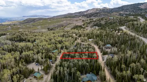 415 E Trail Rd Apt 18 23 Rd #18, 23, Brian Head, UT 84719 photo 5