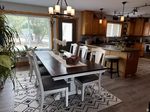 Dining - 10975 E 17050 N, Mount Pleasant, UT 84647 photo 1 of 1