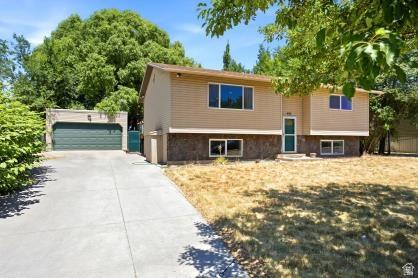 462 W 2225 S, Clearfield, UT 84015