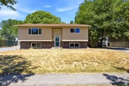 462 W 2225 S, Clearfield, UT 84015 photo 2