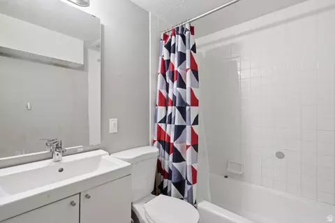 997 E 460 S, Provo, UT 84606 photo 14