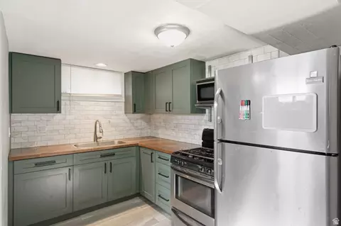 997 E 460 S, Provo, UT 84606 photo 17