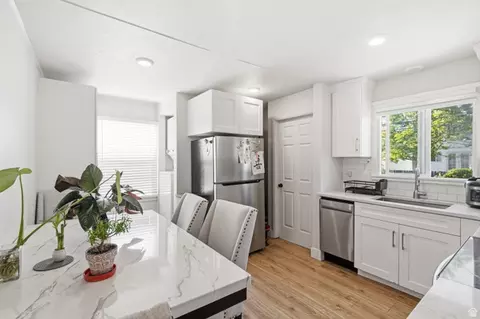 997 E 460 S, Provo, UT 84606 photo 4
