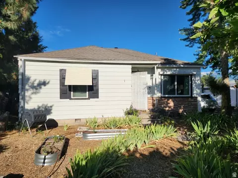 6131 S Cedar St, Murray, UT 84107