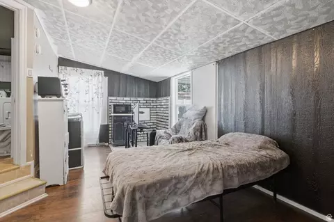 Bedroom - 6131 S Cedar St, Murray, UT 84107 photo 1 of 1